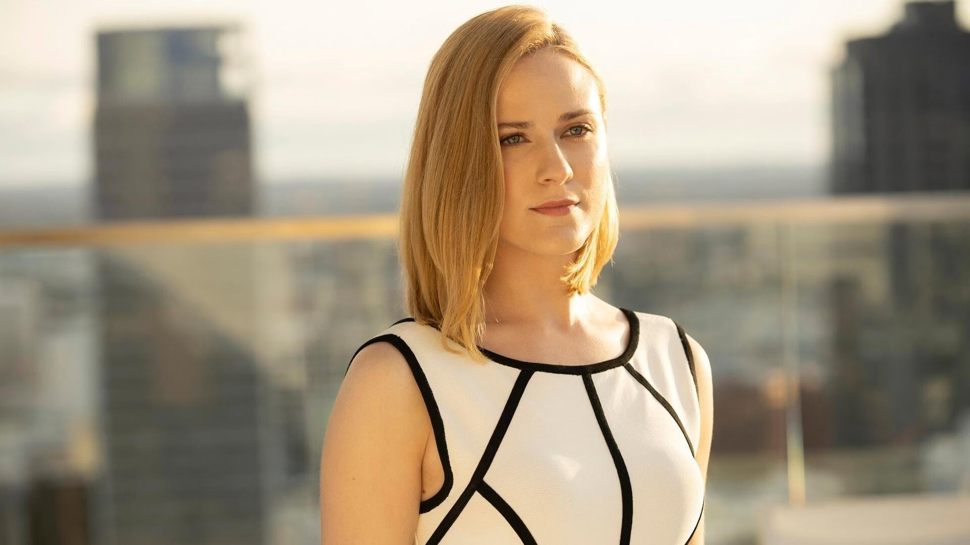 爱游戏官方-意甲前线对决，比分2-2，明星前锋各贡献一球，场均运球成功率85%，意甲本轮对阵