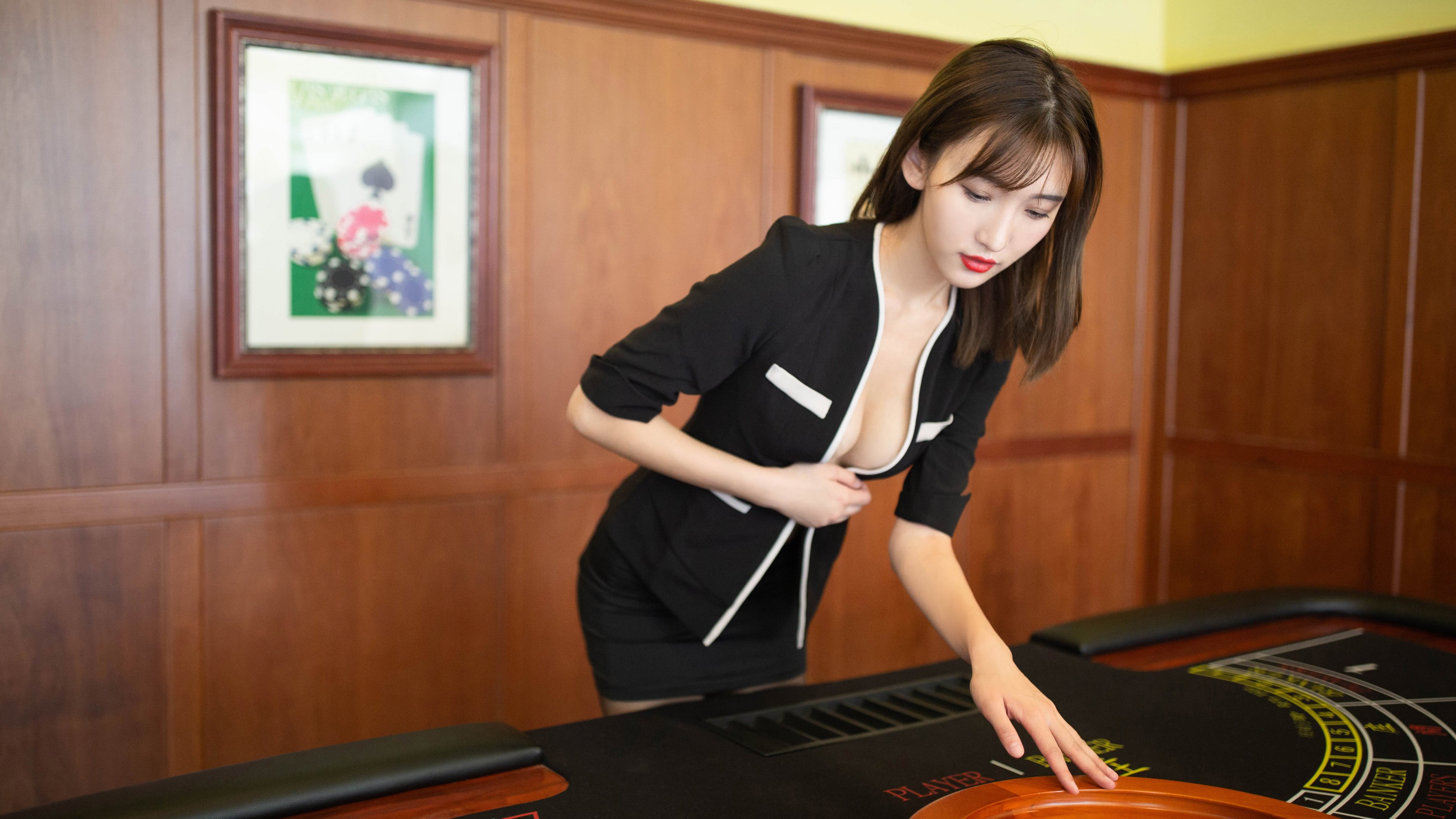 是否应推动球员在退役前开展生涯回顾计划，球员 退役