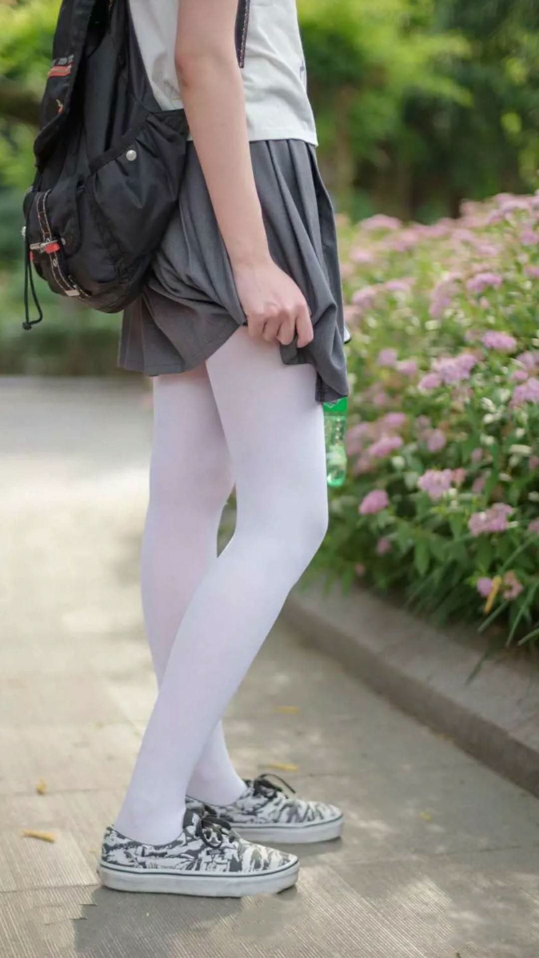 法兰克福左右调度拉扯出进攻空间，法兰克福t2