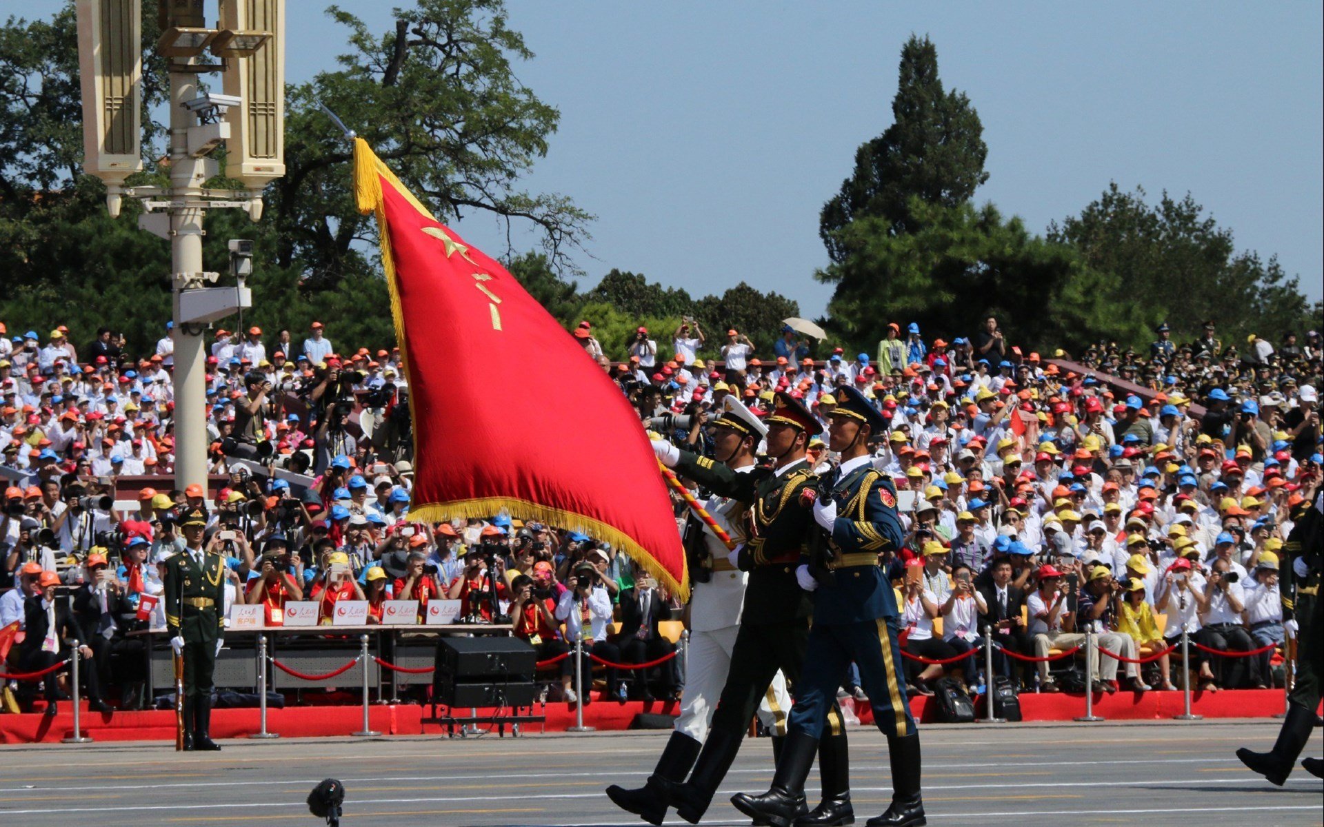 爱游戏体育app-女子5000米世锦赛，中国选手跑出赛季最佳成绩，女子5000米世界纪录保持者
