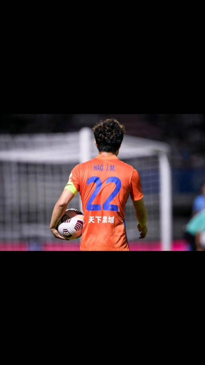 爱游戏APP:老将蒿俊闵转型教练“误人子弟”，球迷：别“毁”了中国足球的未来！的简单介绍