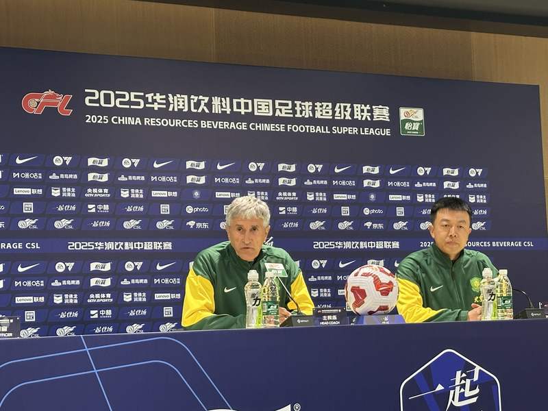 爱游戏APP:北京国安队阵容调整分析：新援融入与战术磨合的简单介绍