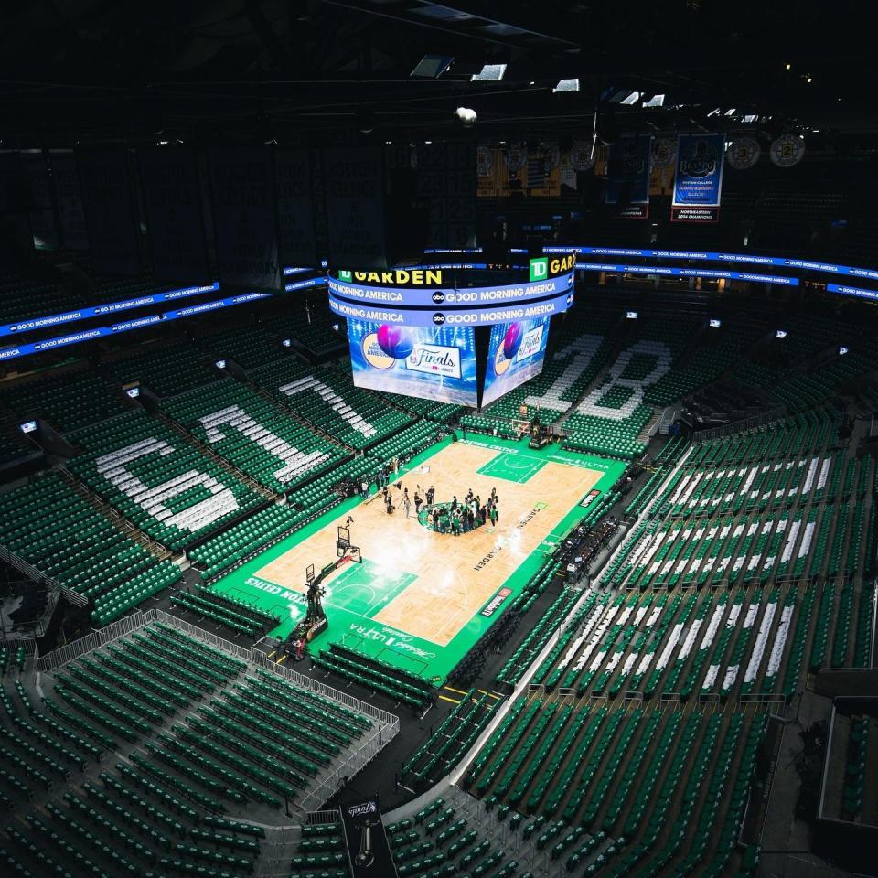 爱游戏官网：凯尔特人队斯玛特的组织：能否在新球队承担更多组织责任？的简单介绍